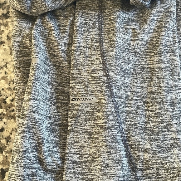 Nike Dri-Fit Size Medium Heathered Grey 1/4 Zip Pullover Top - Picture 6 of 7